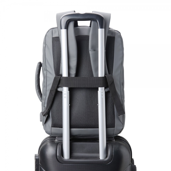 Mochila Couro Sintético USB 25L personalizado 